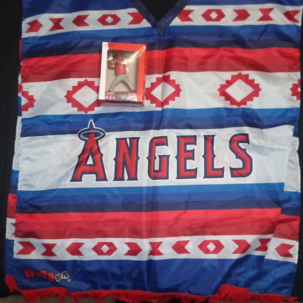 Los Angeles Angels Poncho & Albert Pujols Toy
